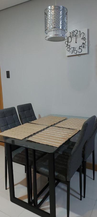 Signa Designer Residences Tower 2 Manille Extérieur photo